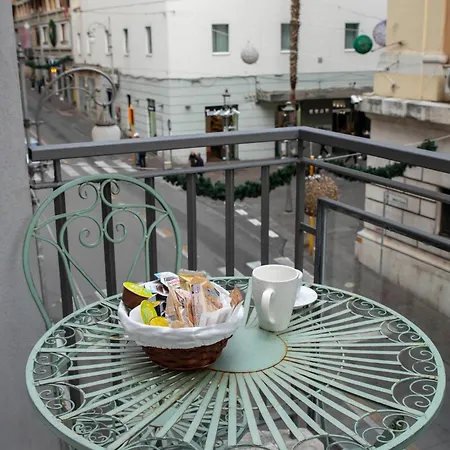 Calypsosuite 住宿加早餐酒店 4*